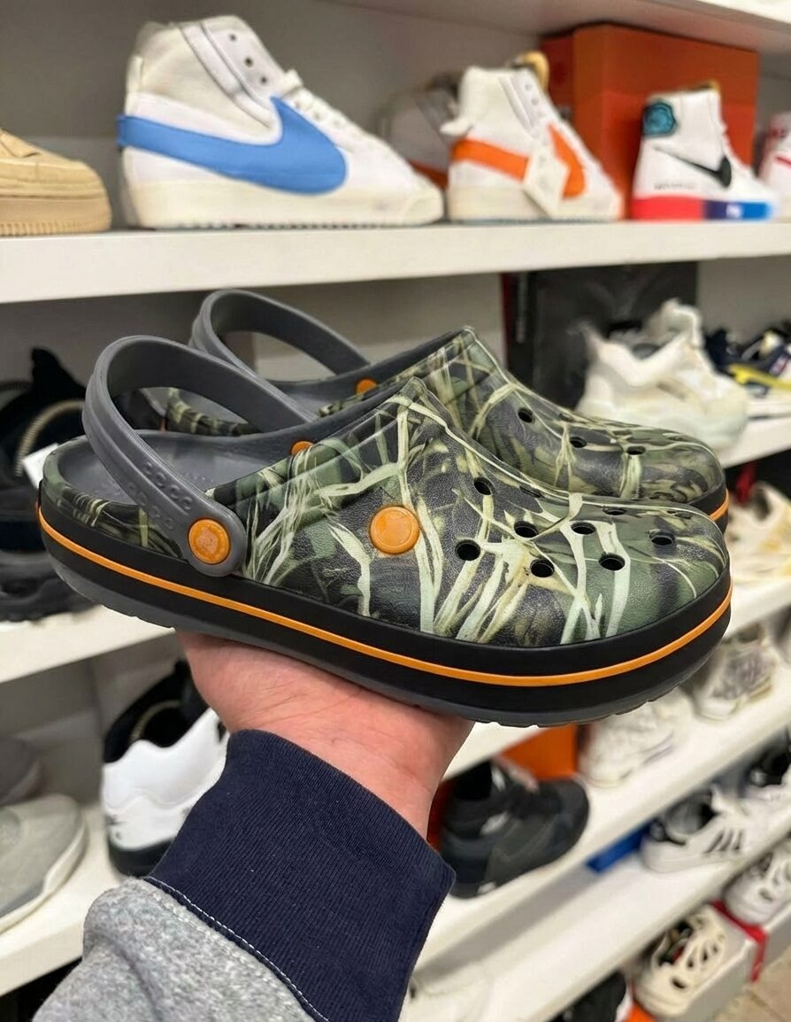 كروكس رجالي رصاصي جيشي COCO07