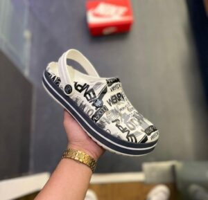 كروكس رجالي ابيض في اسود جيشي COCO07