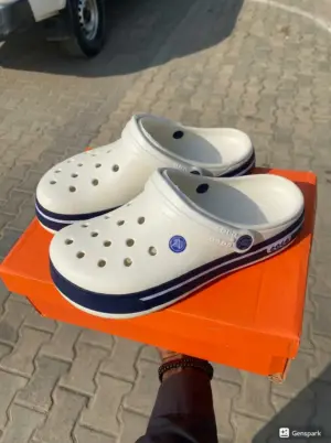 كروكس رجالي COCO1 ابيض